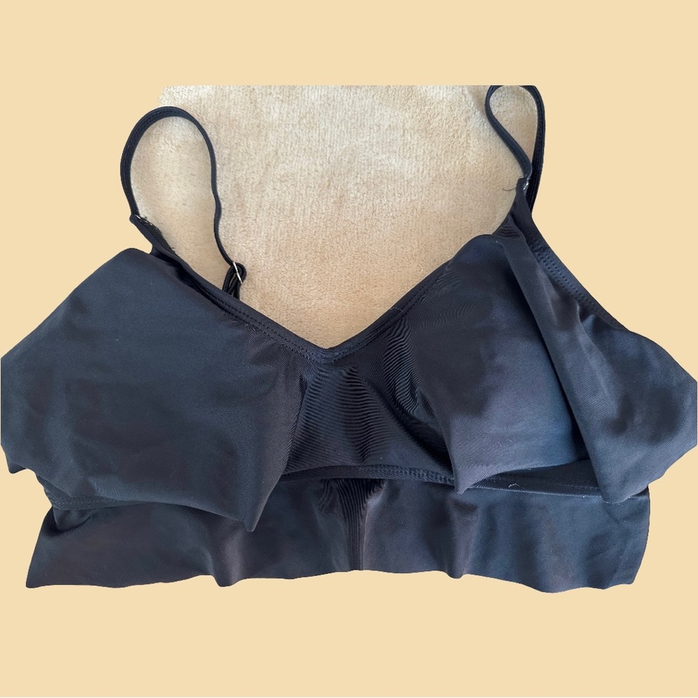 NWOT Black Ruffle Bikini Top Small - Picture 5 of 9